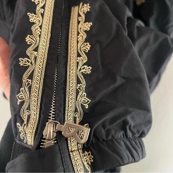 BOGNER Custom Ski Suit Embroidered Tan Black Snowboard Pants - Picture 8 of 11